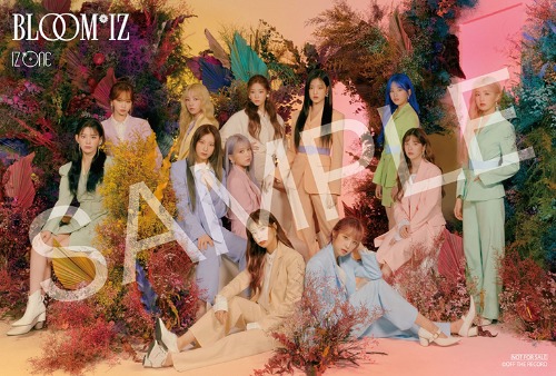 ((마감))((일본오피셜,유니버셜 특전엽서포함)) 1st Album Bloom*IZ